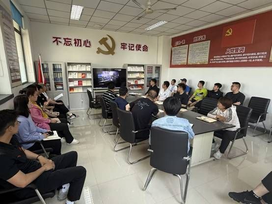 b8228fe3-296a-433d-9c9c-938a9b871aad.jpg